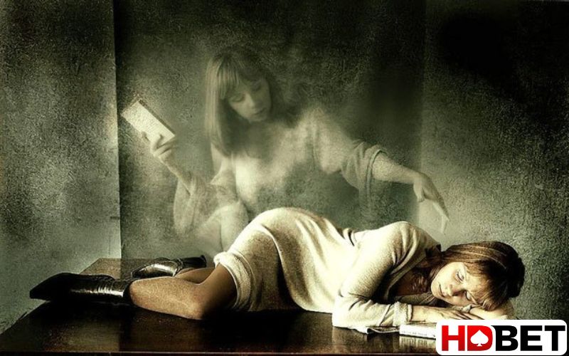 Nằm mơ thấy người yêu cũ đã mất cho biết điều gì?