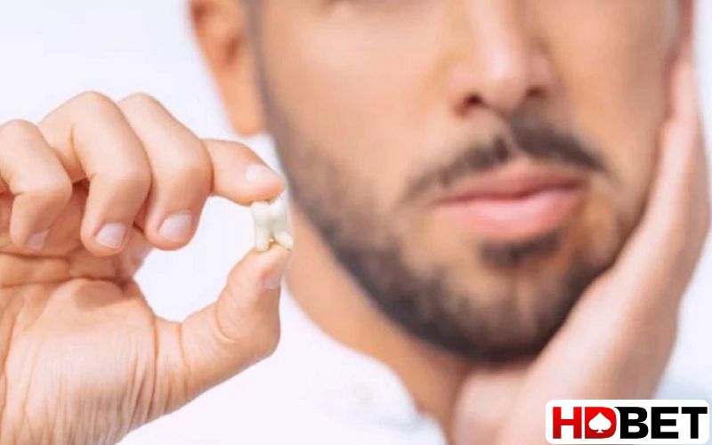 Nằm mơ thấy rụng răng